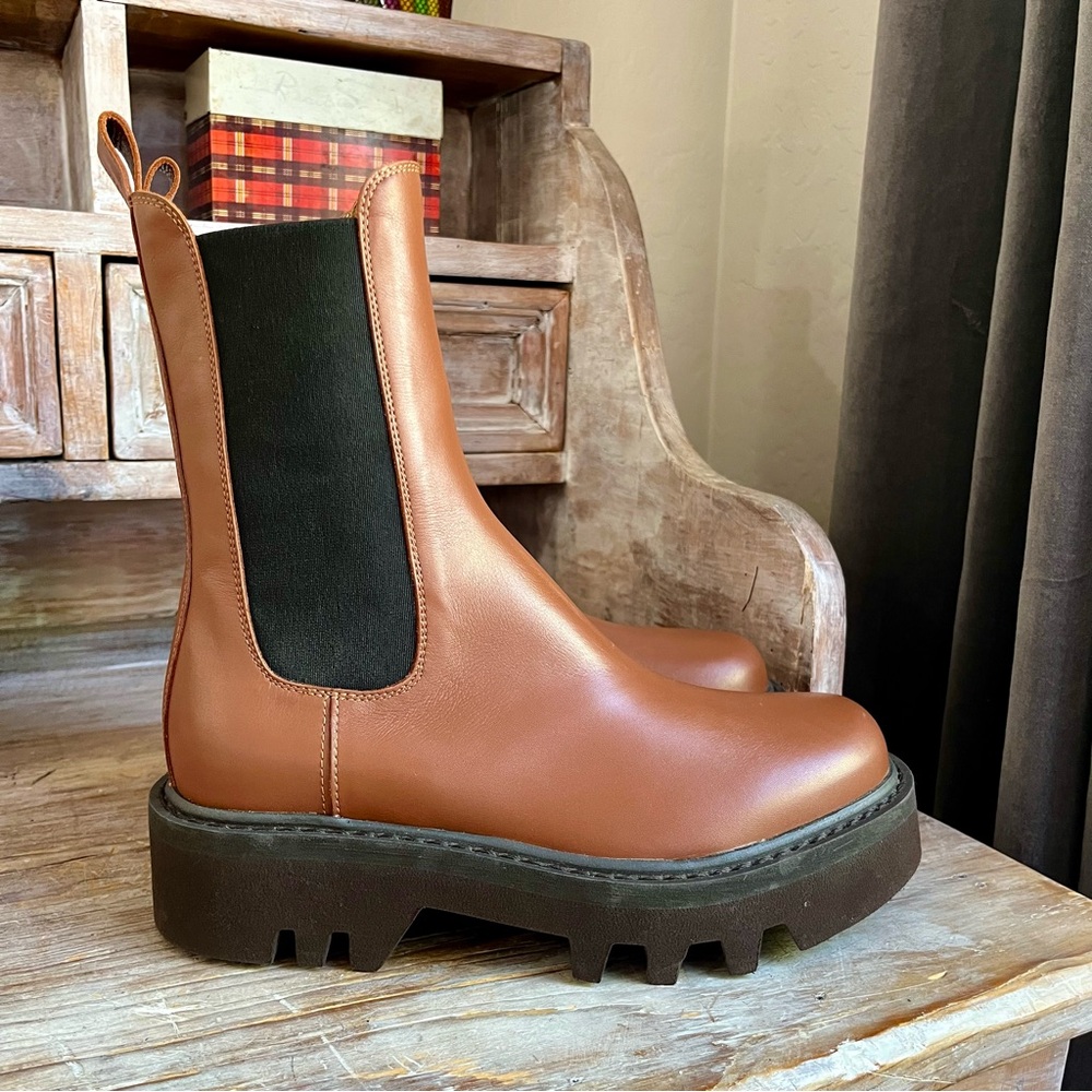 🤎 NWOT Dries Van Noten Chelsea Boots tan / brown leather pull on EU36 US 6